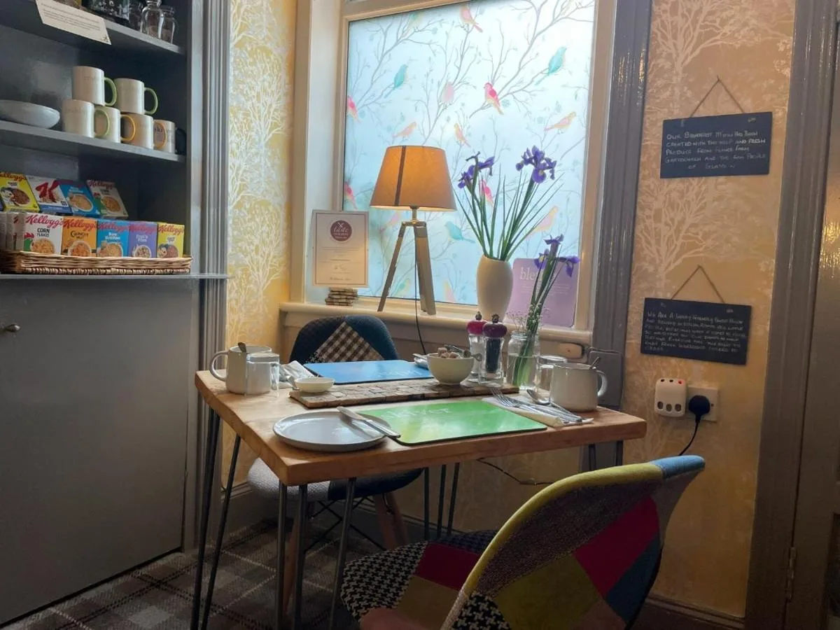 Breakfast table set